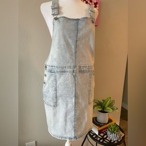 Art & Class Women’s Skirt Overalls- Light Wash Blue- Size XXL